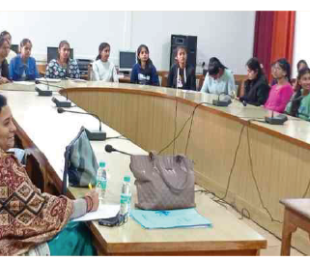 कंप्यूटर विज्ञान संकाय के तत्वावधान में अंताक्षरी प्रतियोगिता का आयोजन कंप्यूटर विज्ञान संकाय के तत्वावधान में अंताक्षरी प्रतियोगिता का आयोजन